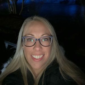 Meet your Posher, Kelly